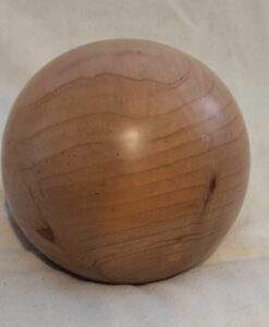 Kugel Tierurne aus Holz – Zedernholz Volumen ca. 1500ml