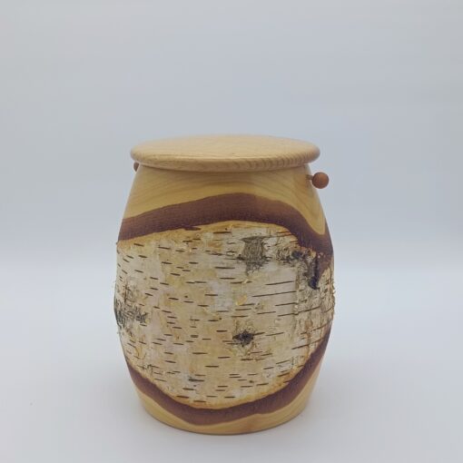 Tierurne aus Holz Birke mit Rinde Volumen ca. 1230ml – Bild 4