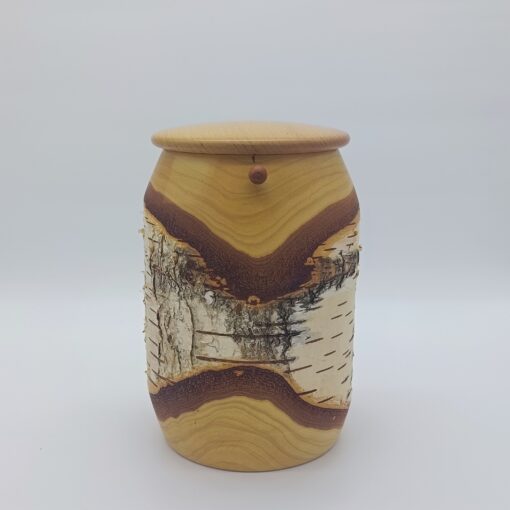 Tierurne aus Holz Birke mit Rinde Volumen ca. 1270ml – Bild 4